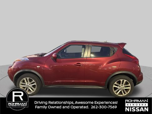 Used 2013 Nissan Juke S AWD/4WD image 2