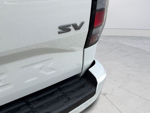 Certified 2024 Nissan Frontier SV RWD image 36