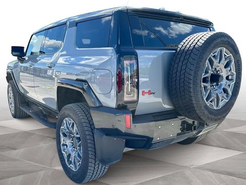 New 2025 GMC Hummer EV 2X w/ LPO, Sport Package AWD/4WD image 6