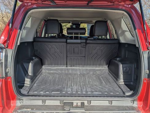 Used 2022 Toyota 4Runner TRD Off-Road Premium image 23