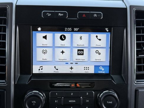 Used 2017 Ford F150 XLT w/ Equipment Group 302A Luxury AWD/4WD image 16