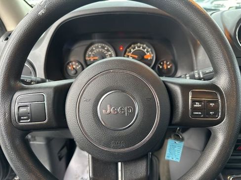Used 2016 Jeep Patriot Sport FWD image 18