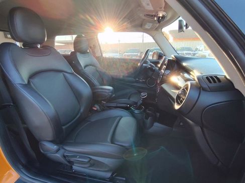 Used 2014 MINI Cooper S image 34
