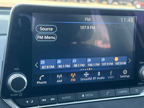 Used 2022 Nissan Sentra SV image 18