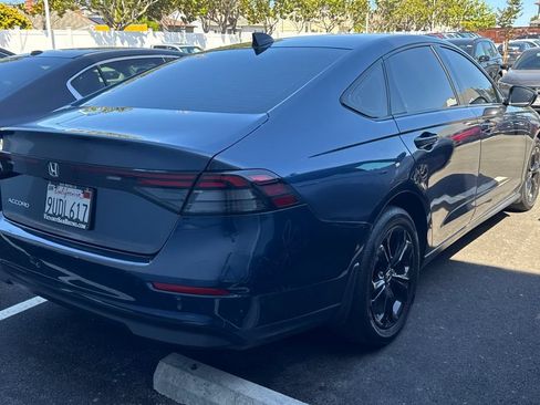 Used 2025 Honda Accord SE image 5