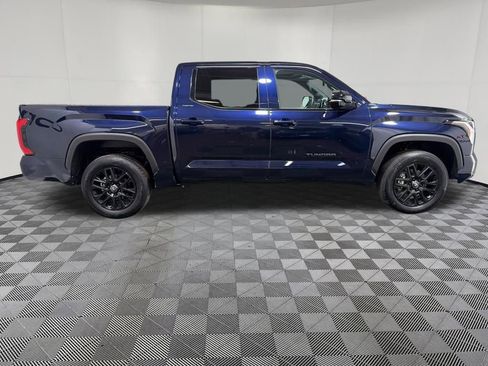 Used 2025 Toyota Tundra Limited AWD/4WD image 7