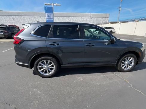 Used 2025 Honda CR-V EX-L image 9