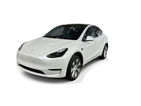 Certified 2023 Tesla Model Y Long Range AWD/4WD image 1