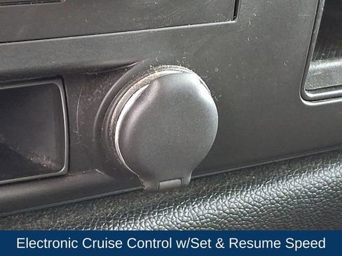 Used 2011 Chevrolet Silverado 1500 LT image 16