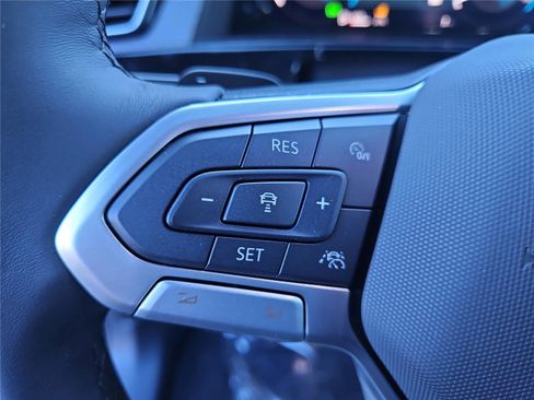 New 2026 Volkswagen Atlas Cross Sport SEL Premium R-Line image 16