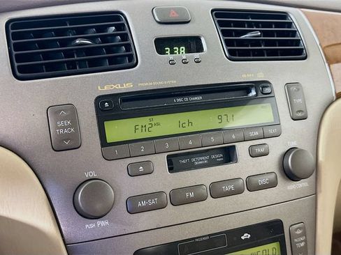 Used 2005 Lexus ES 330 FWD image 17