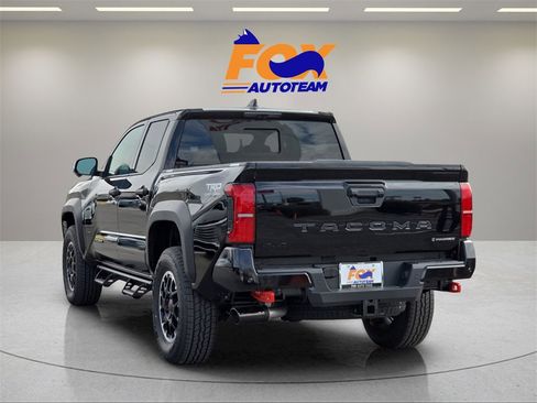 New 2026 Toyota Tacoma TRD Off-Road image 3
