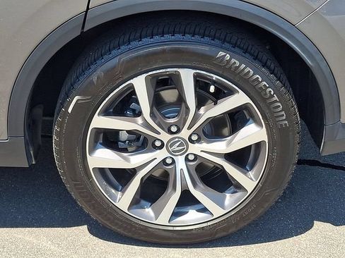 Used 2023 Acura MDX SH-AWD w/ Technology Package image 30