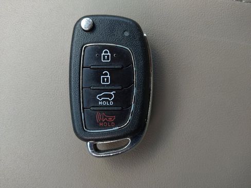 Used 2021 Hyundai Tucson SE FWD image 32