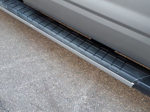 Used 2008 Ford Explorer Sport Trac Limited image 11