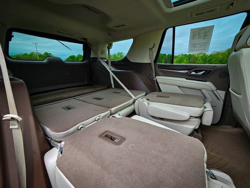 Used 2023 GMC Yukon Denali AWD/4WD image 37