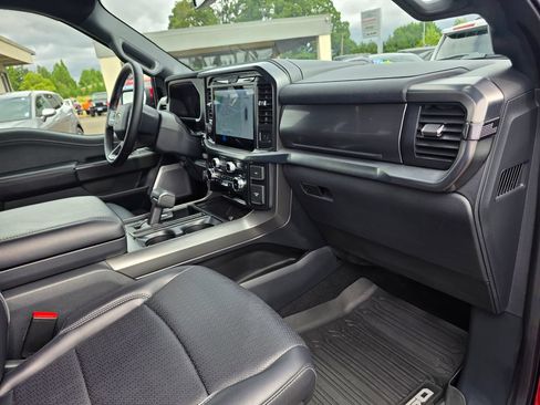 Used 2025 Ford F150 Lariat w/ Equipment Group 502A High AWD/4WD image 27