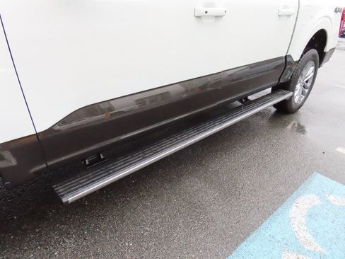 Used 2024 Ford F150 King Ranch AWD/4WD image 11