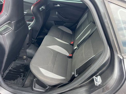 Used 2018 Ford Focus ST FWD image 14