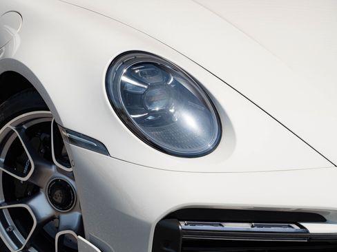 Used 2024 Porsche 911 Turbo S w/ 911 Turbo Sportdesign Package AWD/4WD image 29