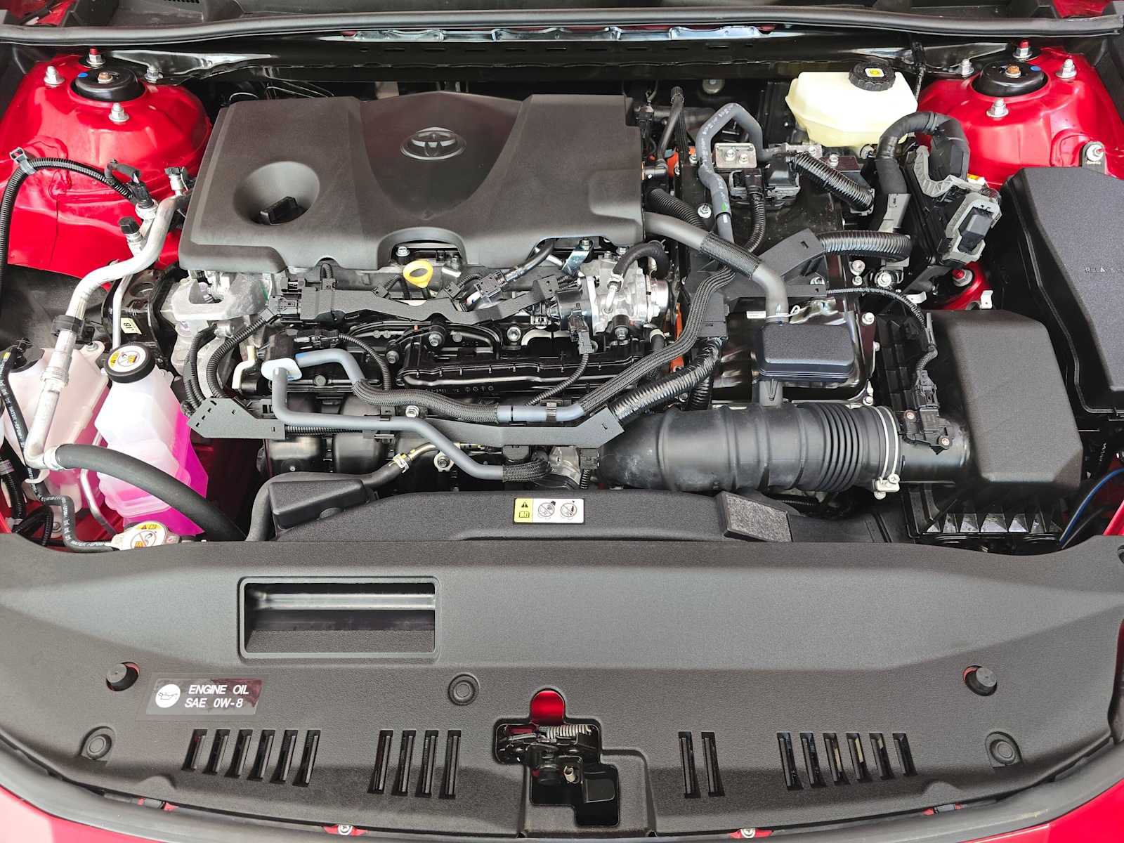 Used 2026 Toyota Camry Hybrid AWD/4WD image 8