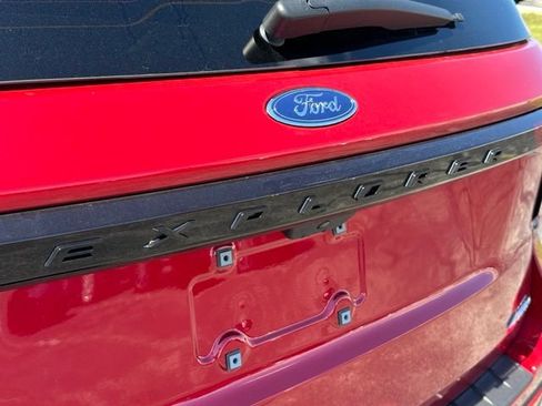 New 2026 Ford Explorer ST-Line AWD/4WD image 29