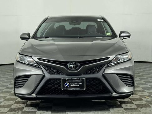 Used 2020 Toyota Camry SE AWD/4WD image 6