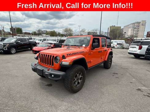 Used 2019 Jeep Wrangler Unlimited Rubicon w/ Uconnect 4C Nav & Sound Group image 2