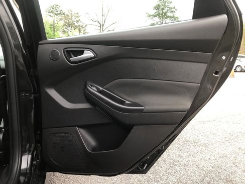 Used 2015 Ford Focus ST w/ Equipment Group 402A image 14