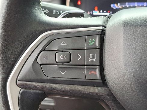 Used 2022 Jeep Grand Cherokee Limited image 25