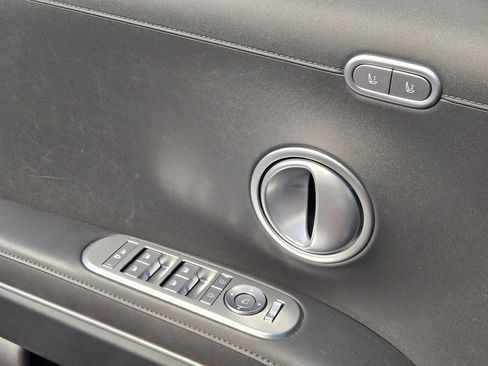 Used 2026 Hyundai Palisade SEL FWD image 23