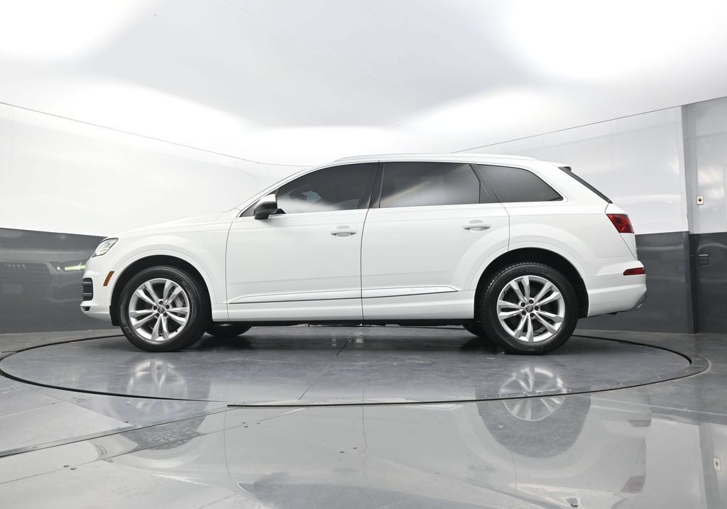 Used 2019 Audi Q7 3.0T Premium Plus AWD/4WD image 27