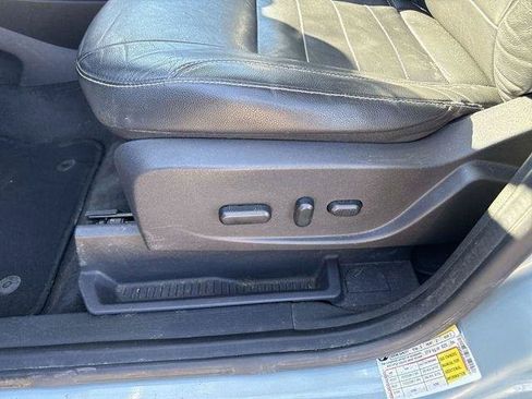 Used 2013 Ford C-MAX SEL FWD image 12