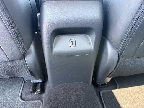 Used 2025 Nissan Sentra SR w/ SR Premium Package FWD image 16
