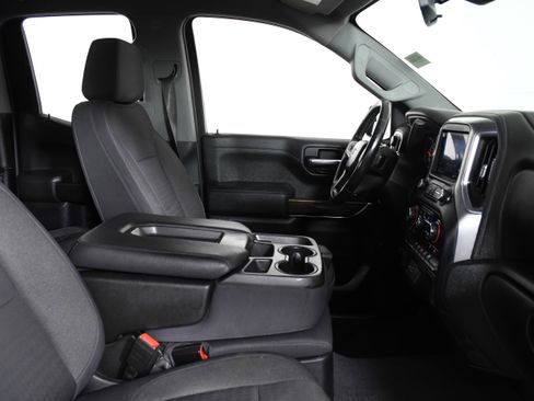 Used 2019 Chevrolet Silverado 1500 LT w/ All-Star Edition image 25