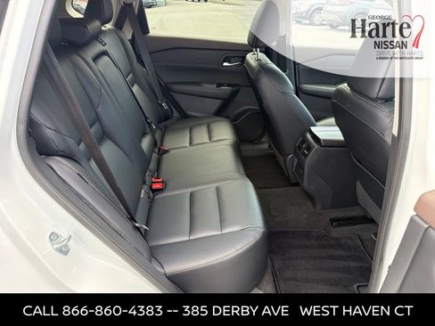 Certified 2023 Nissan Rogue SL AWD/4WD image 32