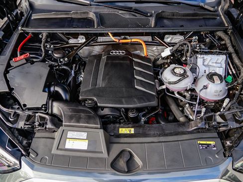 Certified 2023 Audi Q5 e Premium w/ Convenience Package image 29