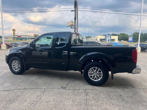 Used 2021 Nissan Frontier SV image 10
