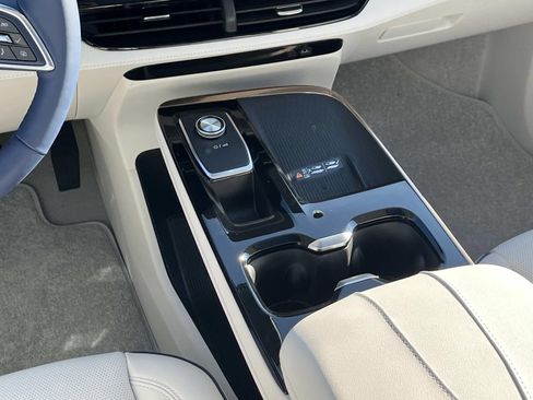 New 2026 Buick Enclave Avenir w/ Super Cruise Package AWD/4WD image 15