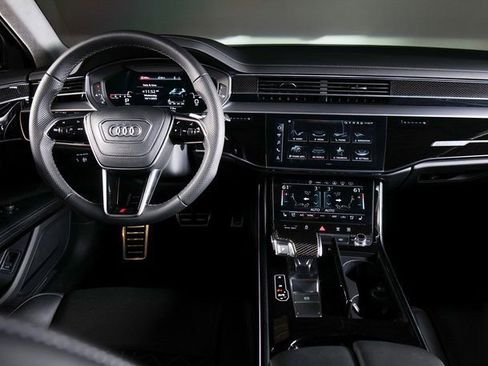 Certified 2022 Audi S8 image 14