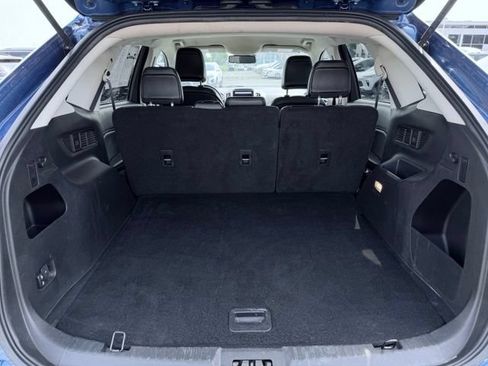 Used 2024 Ford Edge SEL AWD/4WD image 10