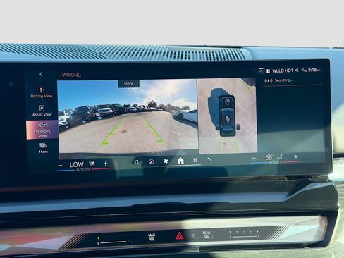 Used 2024 BMW 540i xDrive w/ Executive Package image 34