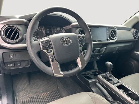 Used 2023 Toyota Tacoma SR5 image 10