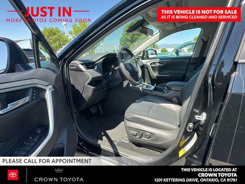 Used 2025 Toyota RAV4 XLE Premium w/ Weather Package FWD image 7