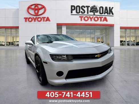 Used 2015 Chevrolet Camaro LS RWD image 13