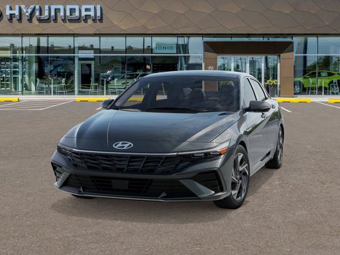 New 2026 Hyundai Elantra Limited FWD image 6