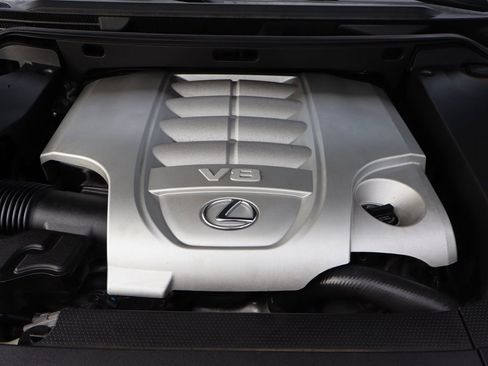 Used 2010 Lexus LX 570 4WD image 43