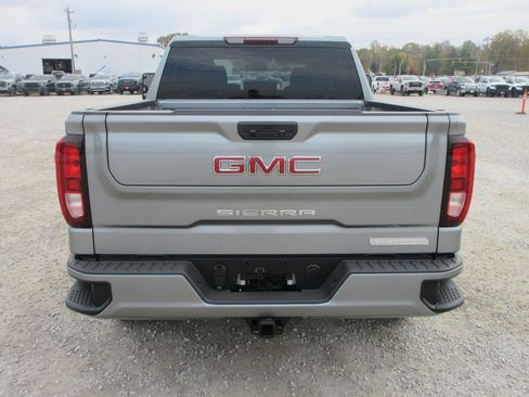 New 2026 GMC Sierra 1500 Elevation image 6