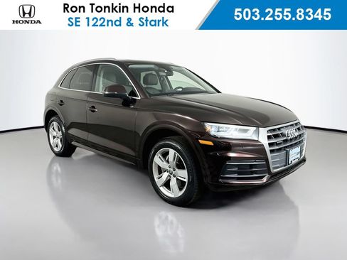 Used 2018 Audi Q5 2.0T Premium Plus w/ Premium Plus Package AWD/4WD image 1
