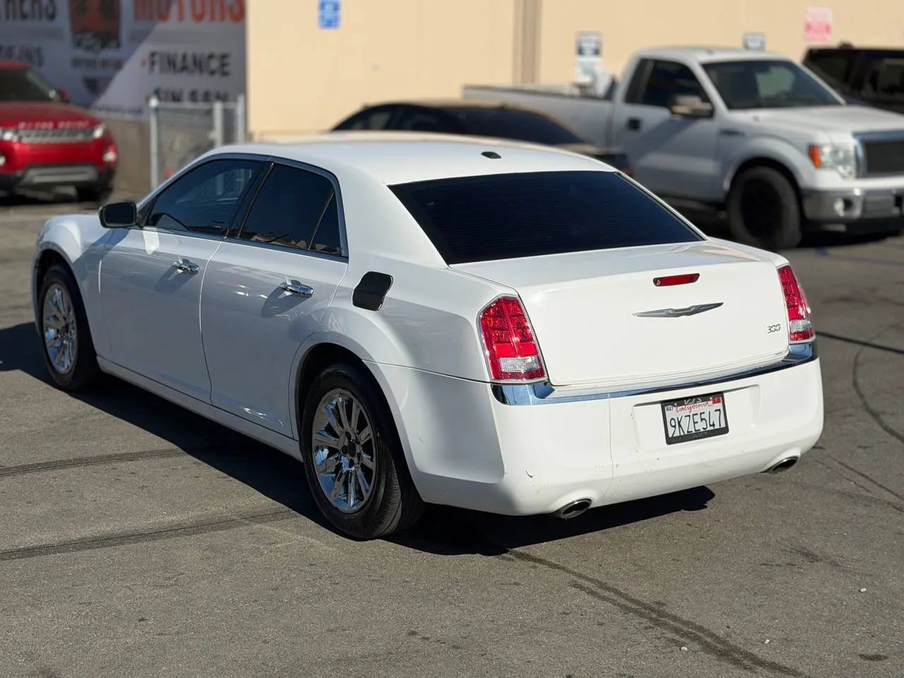 Used 2012 Chrysler 300 Limited RWD image 9
